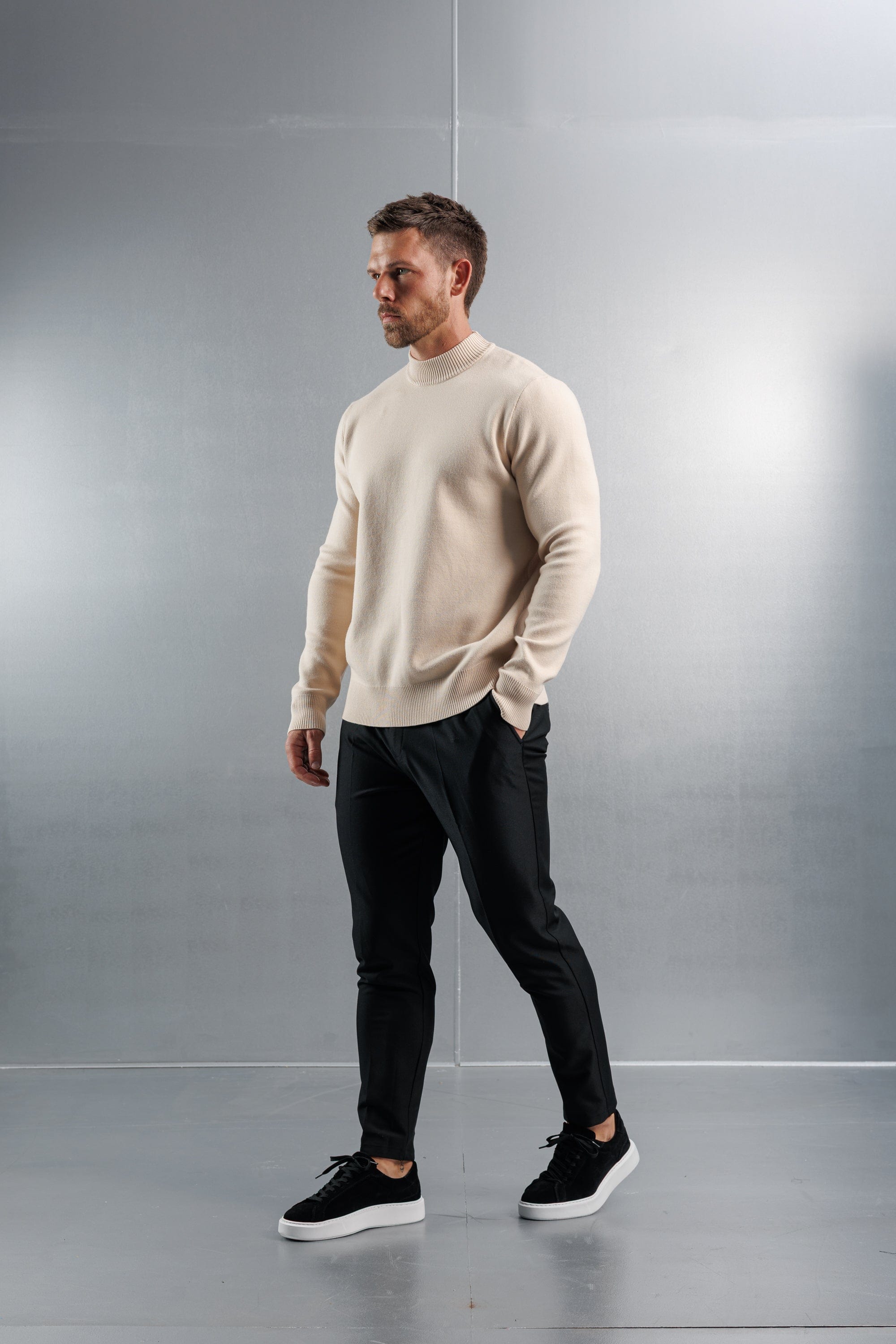 MOCK NECK SWEATER - CREME