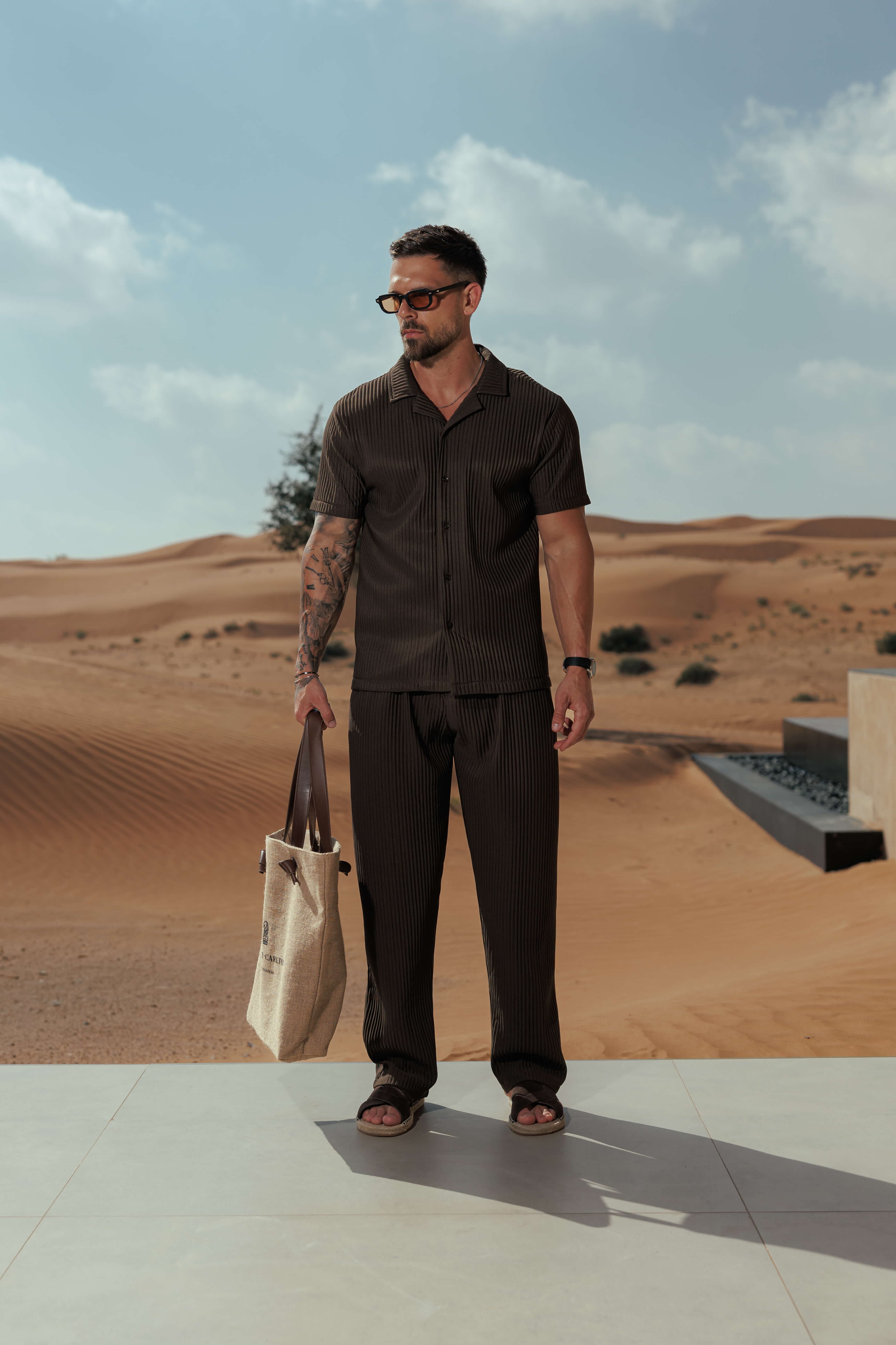 PLEATED TROUSER - BROWN
