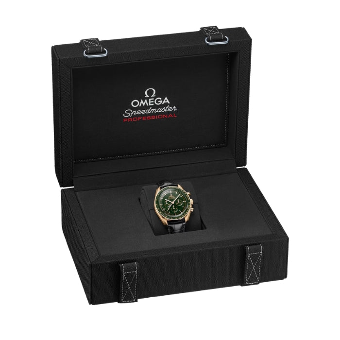 OM Speedmaster Moonwatch Professional Chronograph