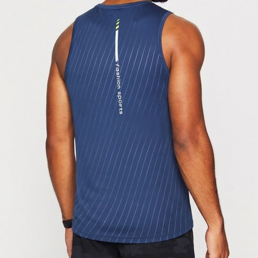 RUNNR AeroLite Singlet