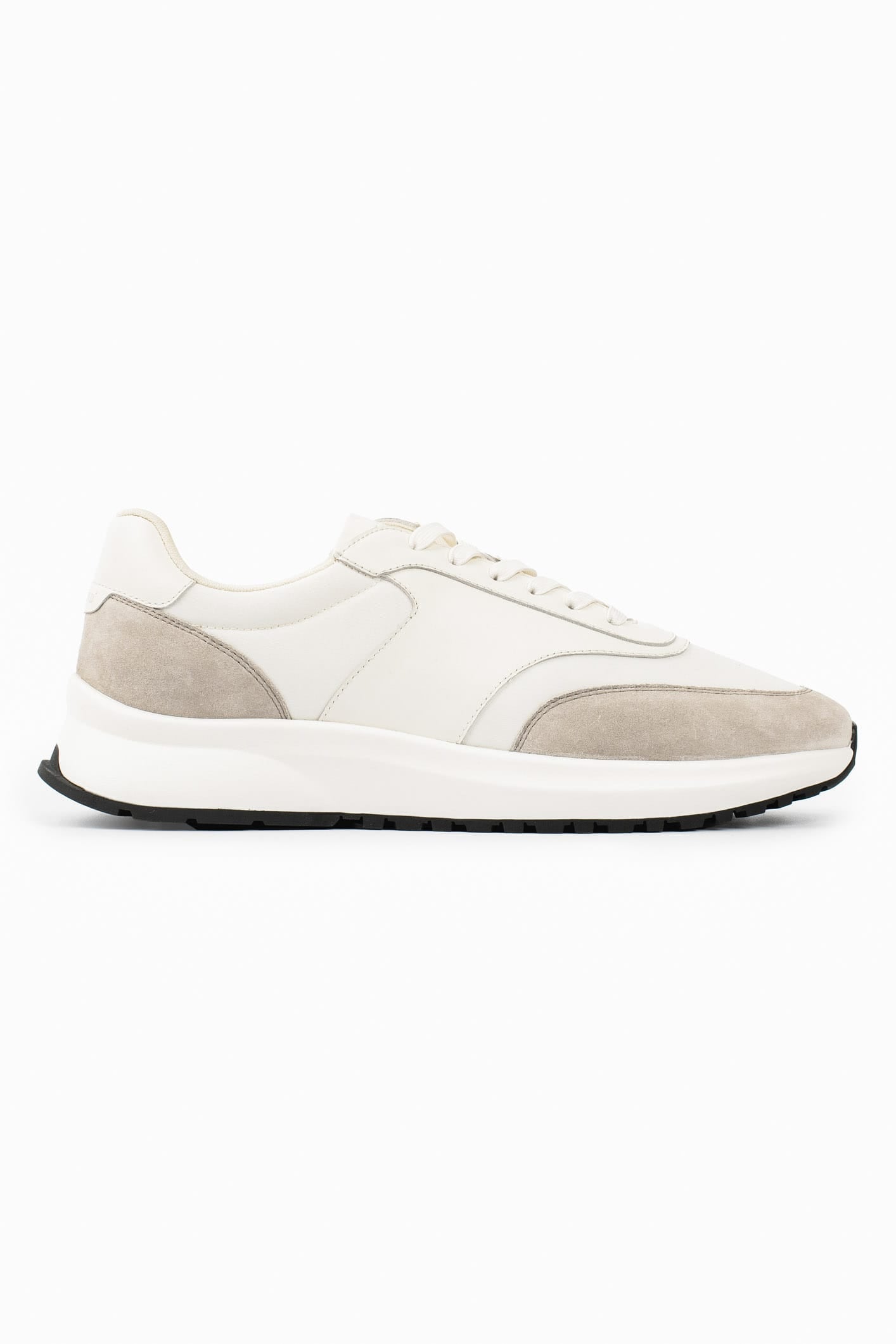 FORMA RUNNER - BEIGE AND WHITE