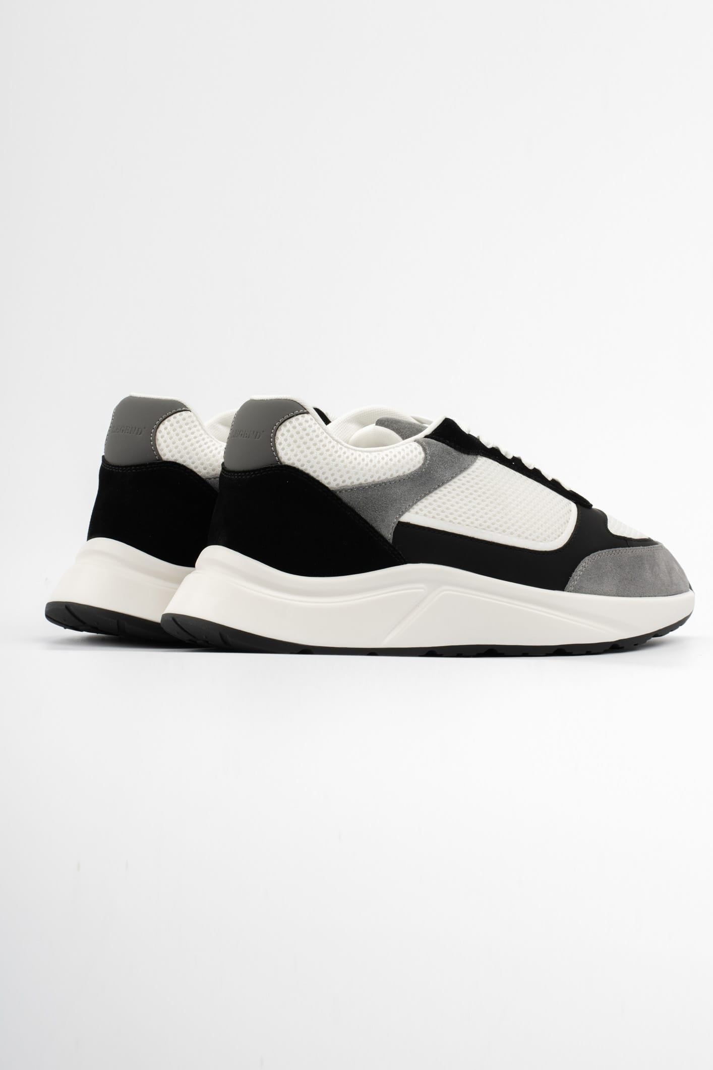SOHO RUNNER - BLACK GREY WHITE