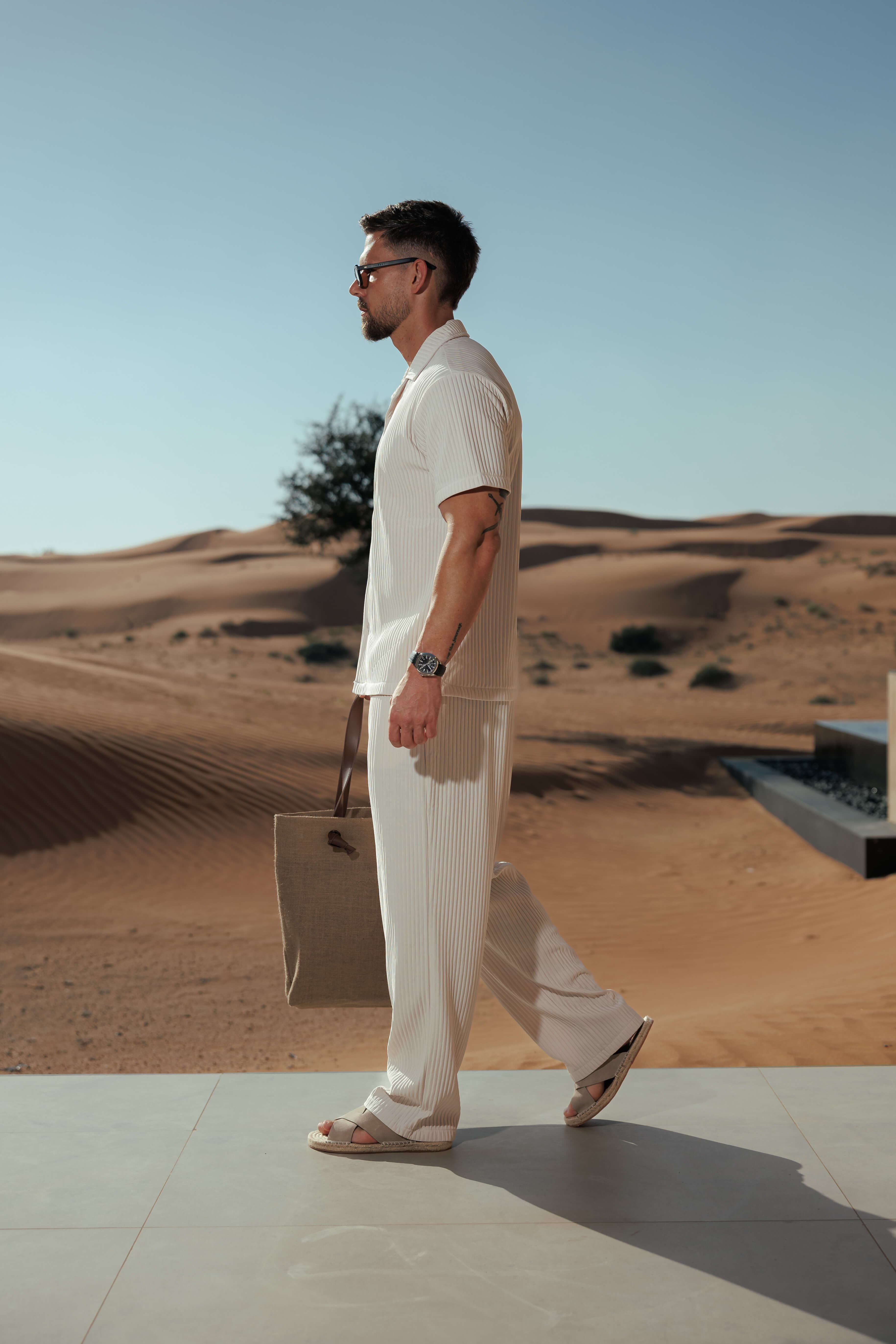 PLEATED SHIRT - BEIGE