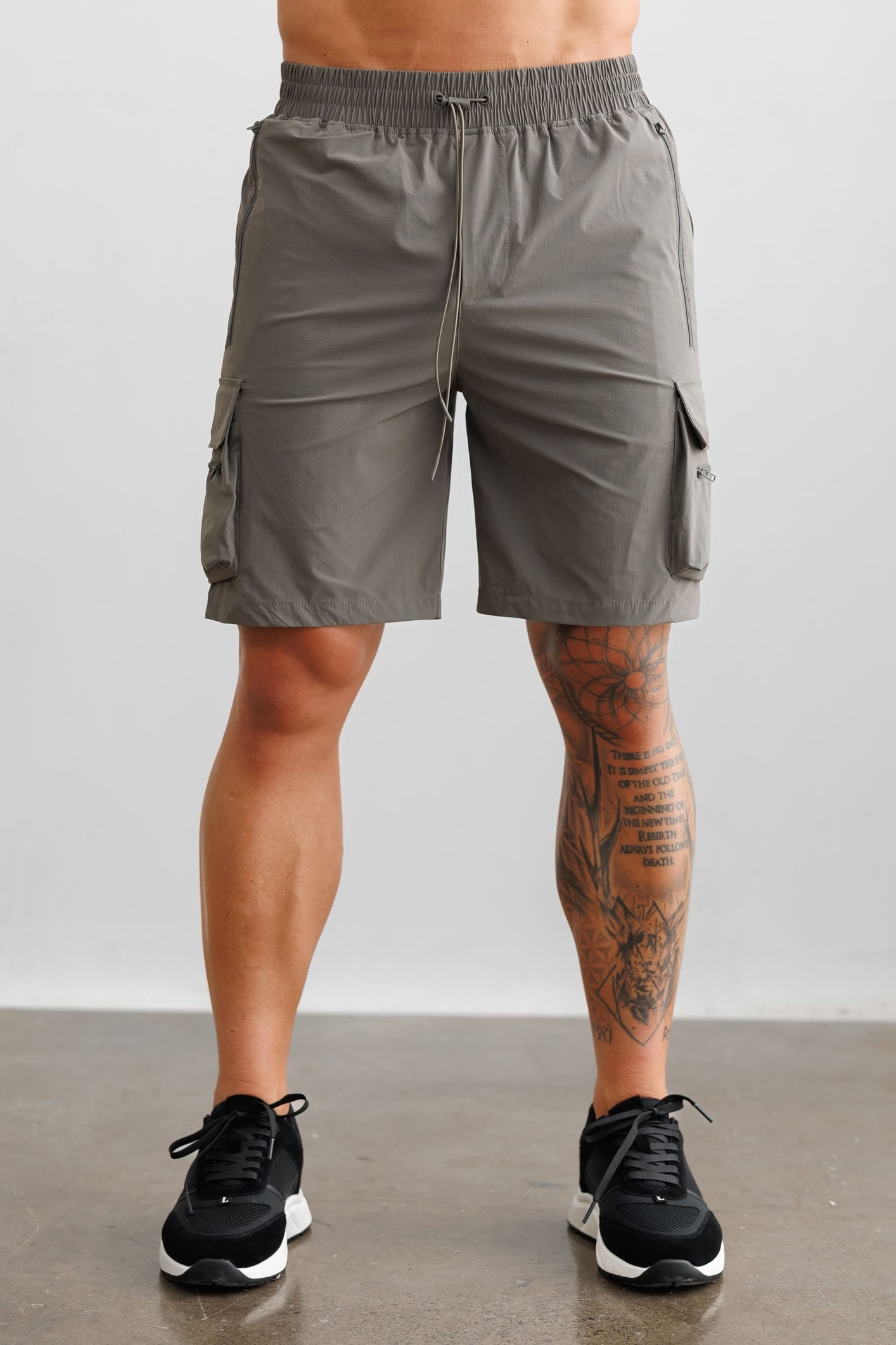 TECHNICAL CARGO SHORTS - DARK GREY
