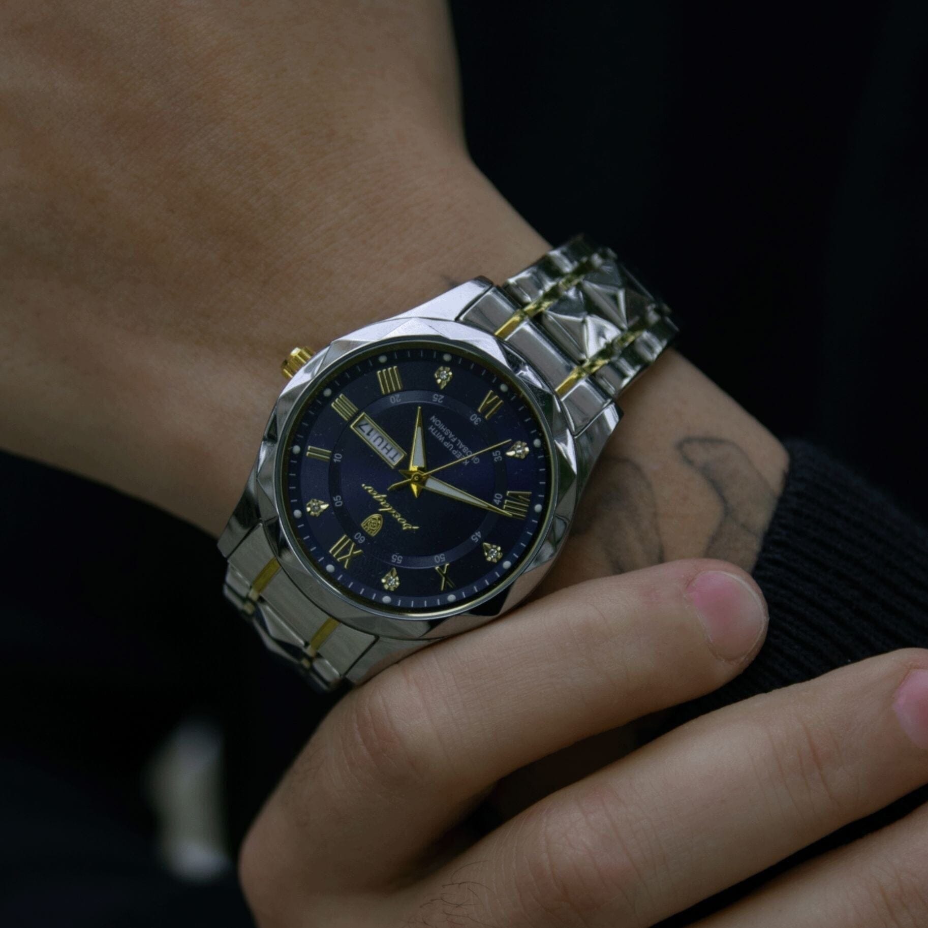 PD Luminous Steel 40mm Men's Wristwatch - Waterproof | Stainless Steel